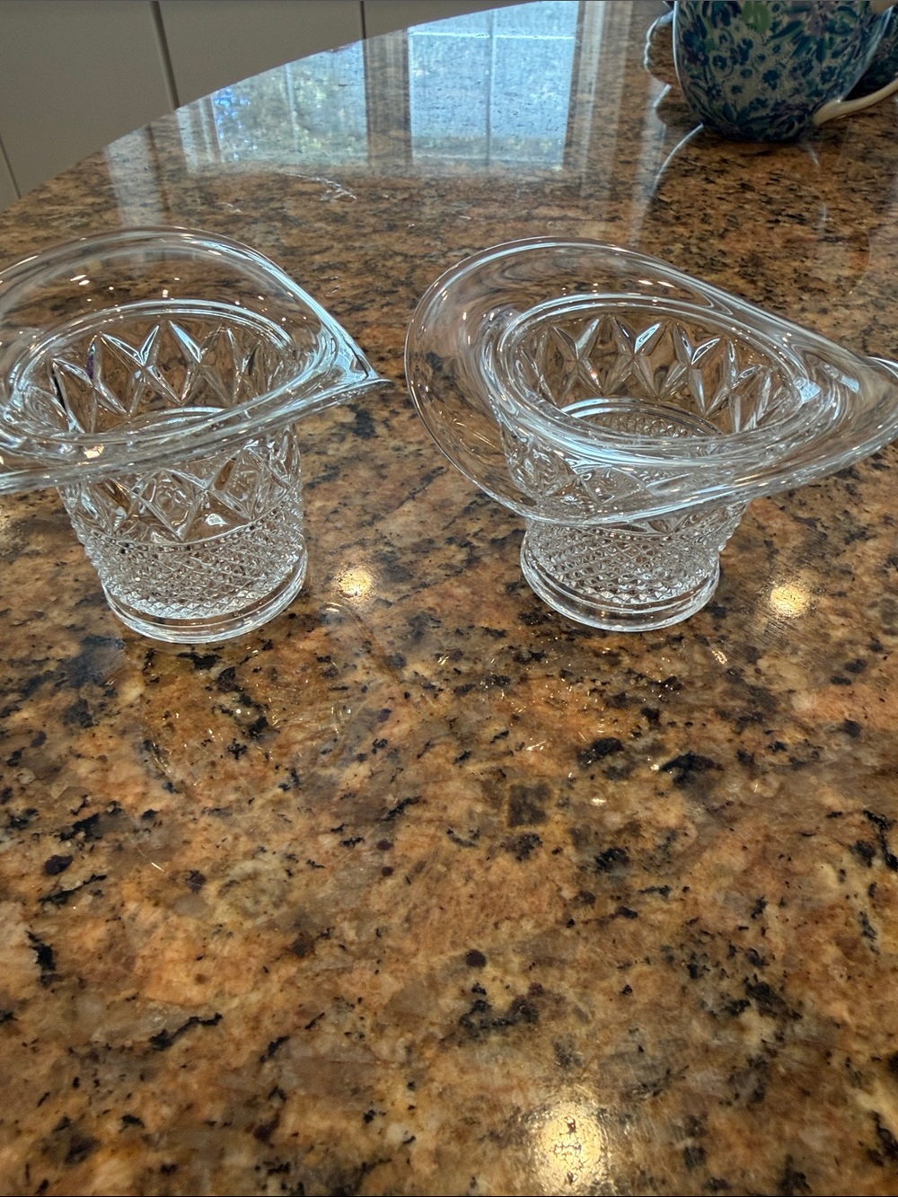 Set of 2 Vintage Duncan Miller Diamond Pattern Clr Pressed Glass Top Hat Vase